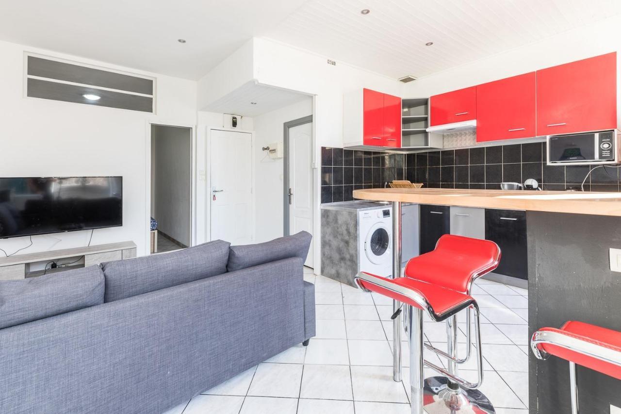 Ideally Placed To Visit Toulon + Bright Flat - Idealement Place Pour Visiter Toulon + Lumineux Екстериор снимка