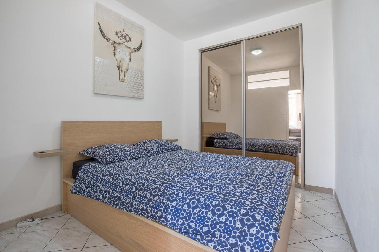 Ideally Placed To Visit Toulon + Bright Flat - Idealement Place Pour Visiter Toulon + Lumineux Екстериор снимка